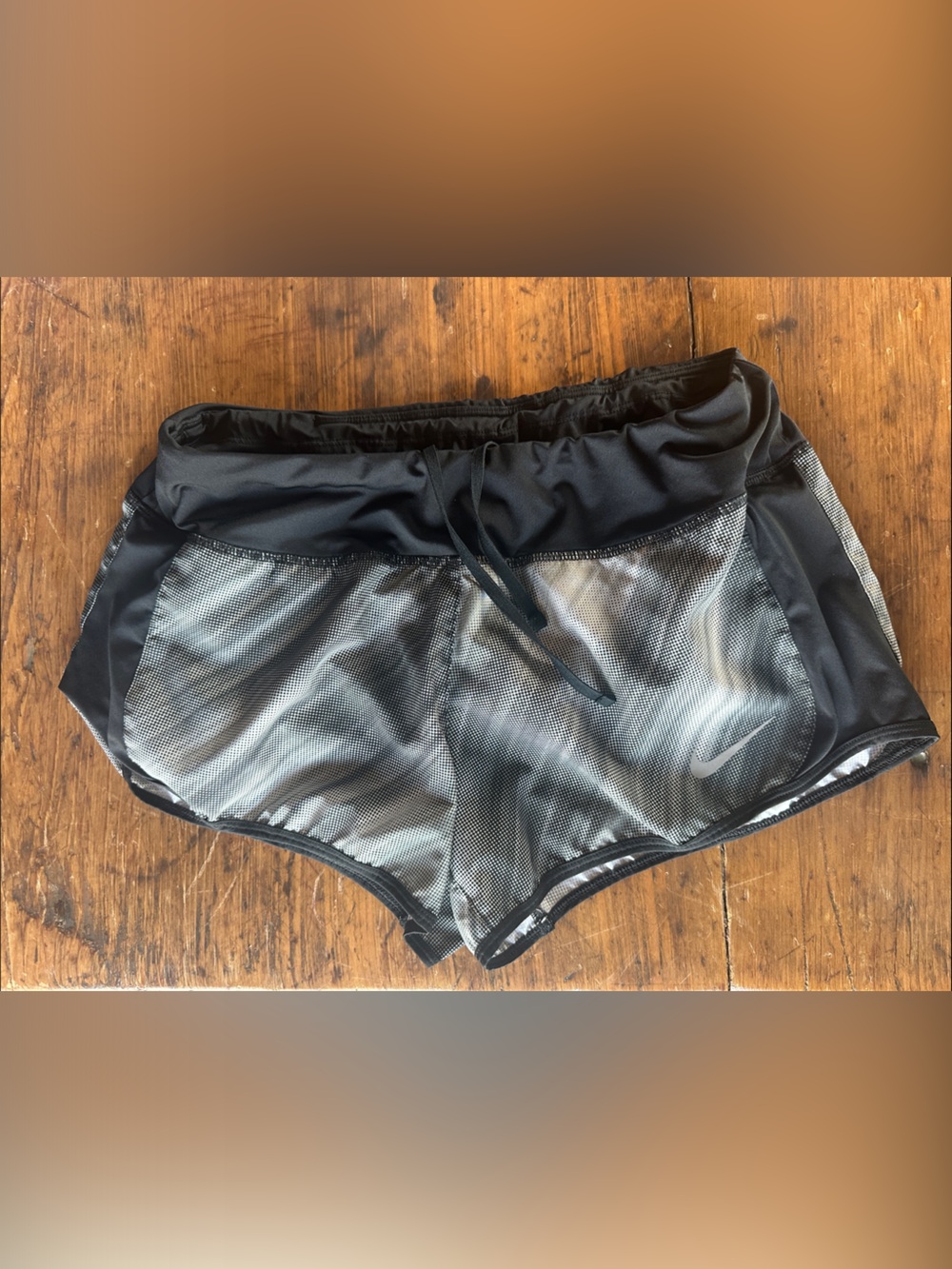 Nike Women's Black and Gray Athletic Running Shorts